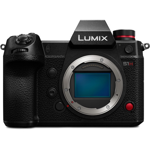 Panasonic Lumix S1H with 24-105mm OIS Lens