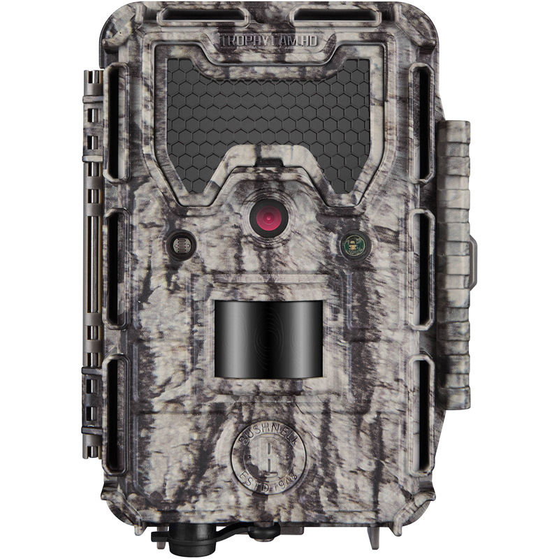 Bushnell 24MP Trophy / Trail Cam HD Aggressor No-Glow Trail Camera (Camo)