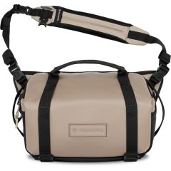 Wandrd ROGUE Sling 9L Yuma Tan V2