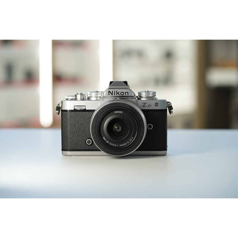 Nikon Z fc Black + Nikkor Z DX 16-50mm VR SL Second Hand