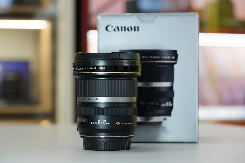 Canon EF-S 10-22mm f/3.5-4.5 USM Lens- Secondhand - Excellent condition