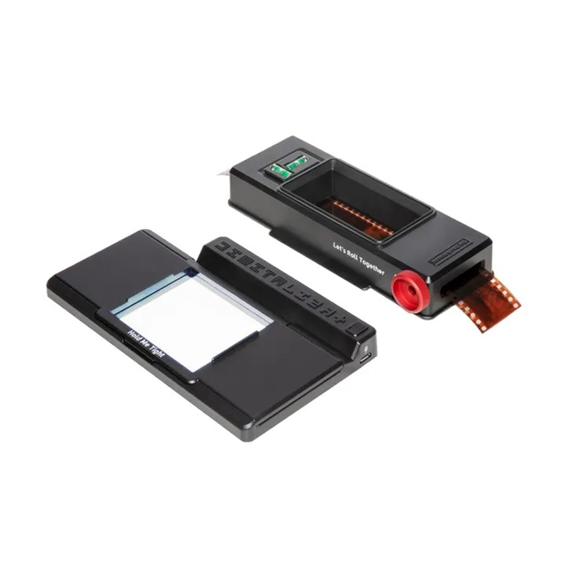 Lomography DigitaLIZA+ Film Scanning Kit