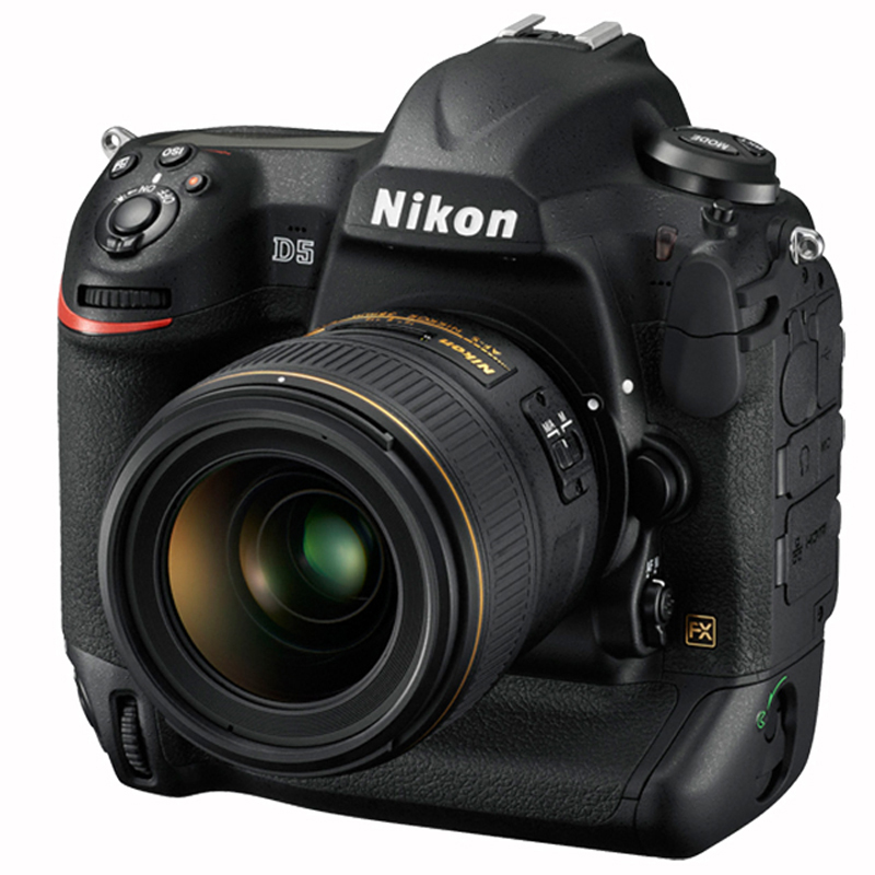 Nikon D5 DSLR with Dual XQD Card Slots