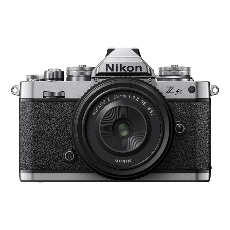Nikon Z fc Black + Nikkor Z 28mm f/2.8 (SE)