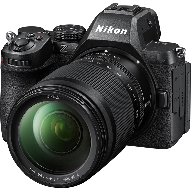 Nikon Z5II Body w/ 24-200mm f/4-6.3
